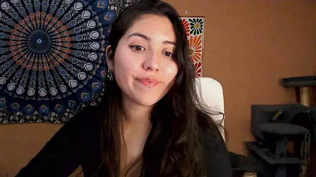 IntimateTales on StripChat 