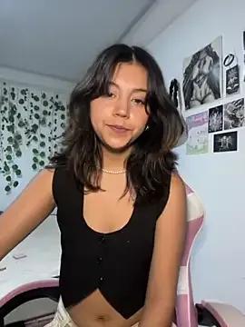 LiLy_kIndly on StripChat 