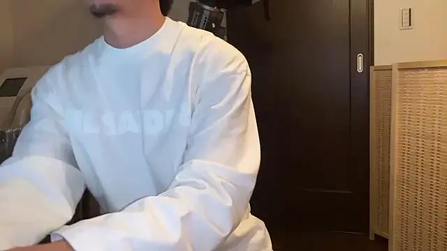 Men-esthe-Live — Freechat on StripChat