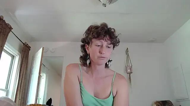 mossy_kiss on StripChat 