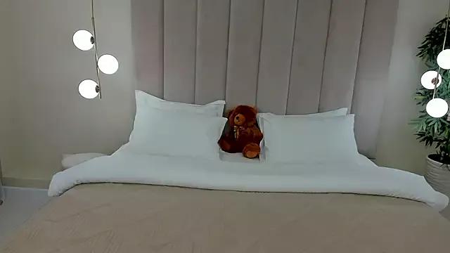 NancyJonson on StripChat 