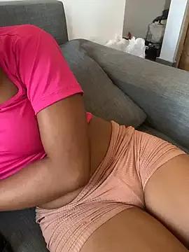 PrettyNina77 — Freechat on StripChat