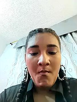 samanthaeliott22 — Full naked 2 girls