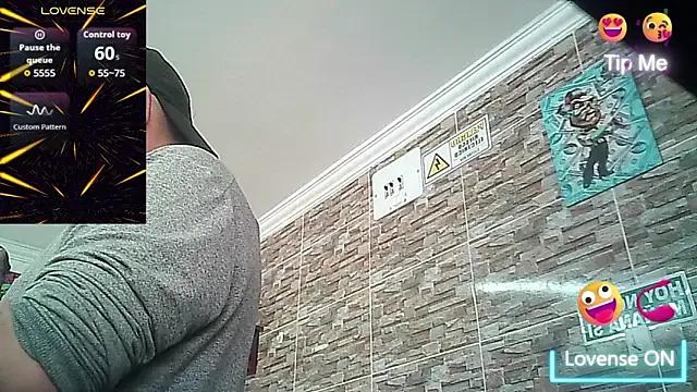 SexDiffrent — SHOW HAIRY BALLS FAST