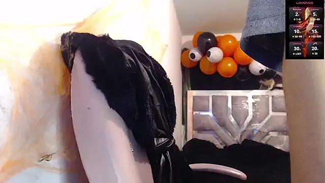 toxxxic_cams on StripChat 