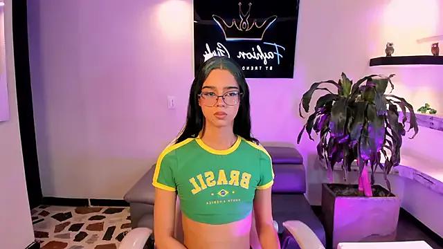 VictoriaMonroee_ — Freechat on StripChat