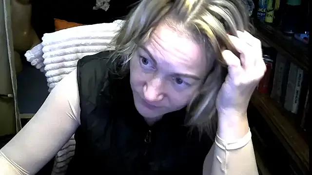 wLESLYMOSw — pm acquaintance